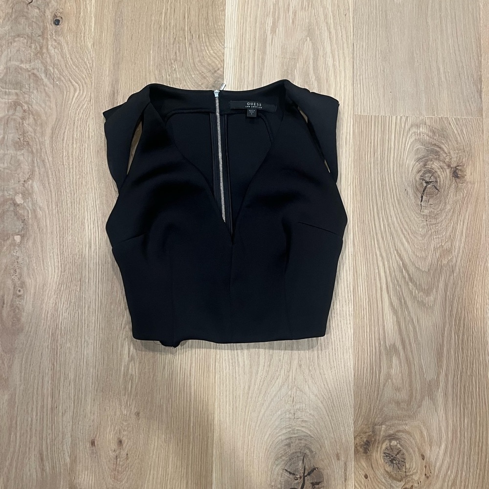 Guess Black VNeck Tank Crop Top Size Small